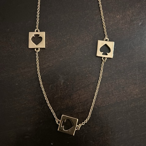 Kate Spade ♠️ necklace. In gold tone. Great details! Excellent condition! - Picture 6 of 6
